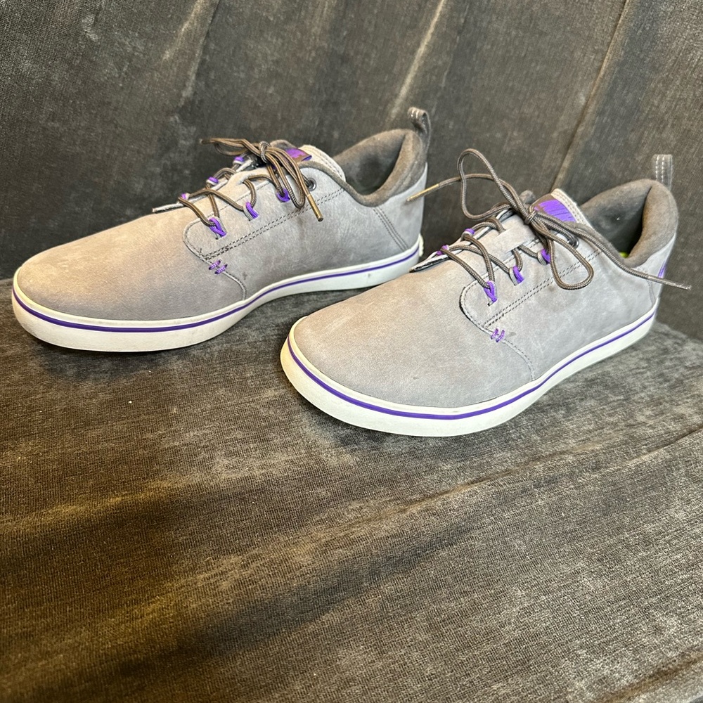 Nike Gray and Purple casual golf Shoes women 6